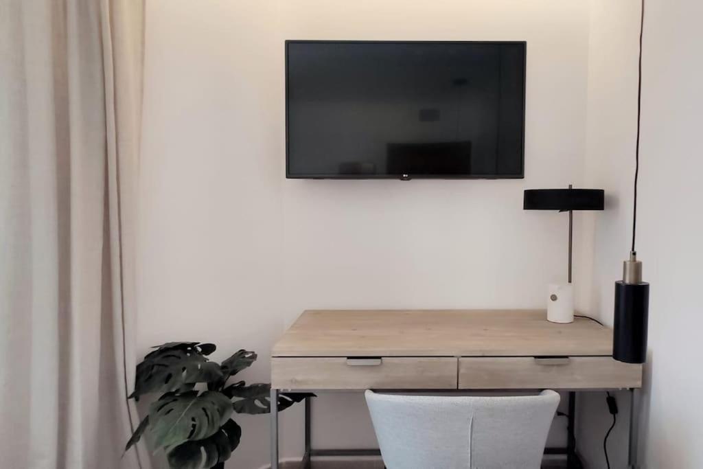 Piso Reformado De Diseno C/Terraza. Playa El Ancla Apartment El Puerto de Santa Maria Ngoại thất bức ảnh